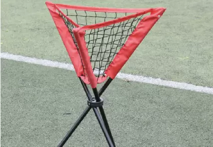 ماسك مثلث البيسبول