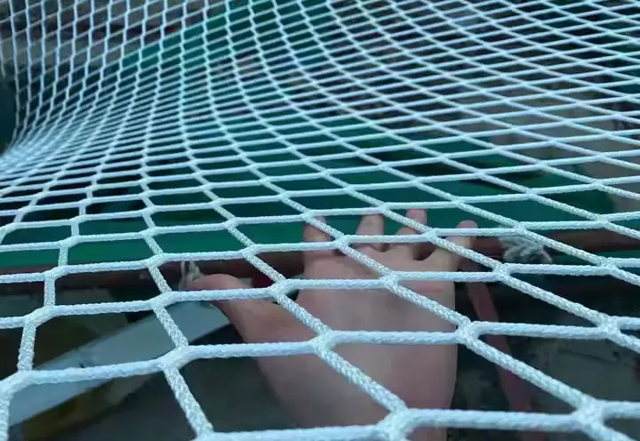 شبكة آلة رمي كرات الكريكيت